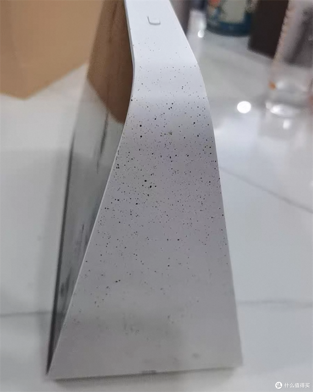 原价三千现在只要一百的10寸大屏智能音箱，可刷机自由安装APP，拿来看电视看电影都不错