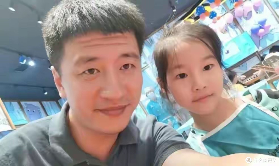 张雪峰去世,给200名员工提前存了半年工资,给女儿留下过亿资产