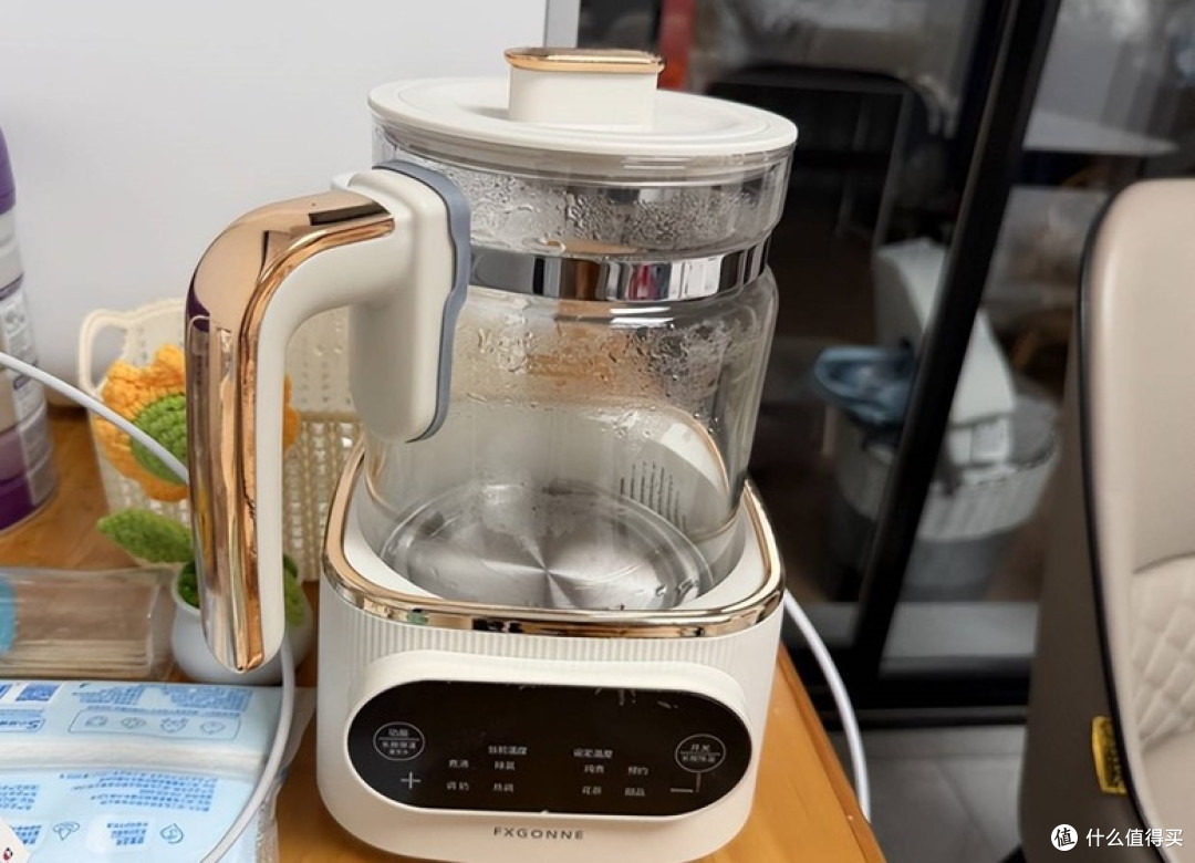 电热水壶哪个品牌好?10大私藏恒温壶分享,实测不翻车品牌榜!