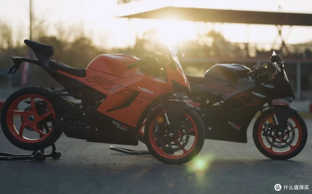 4月1日发布!KTM RC450配置几乎拉满,弯道ABS会不会成为最大惊喜