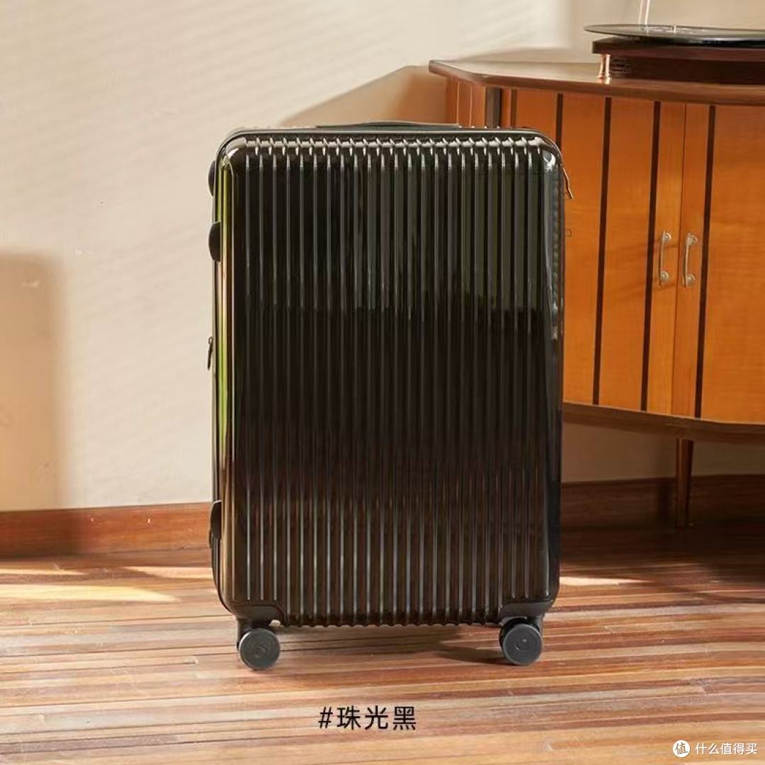 被问爆的外交官珠光行李箱✨颜值与实力双在线，出行直接封神