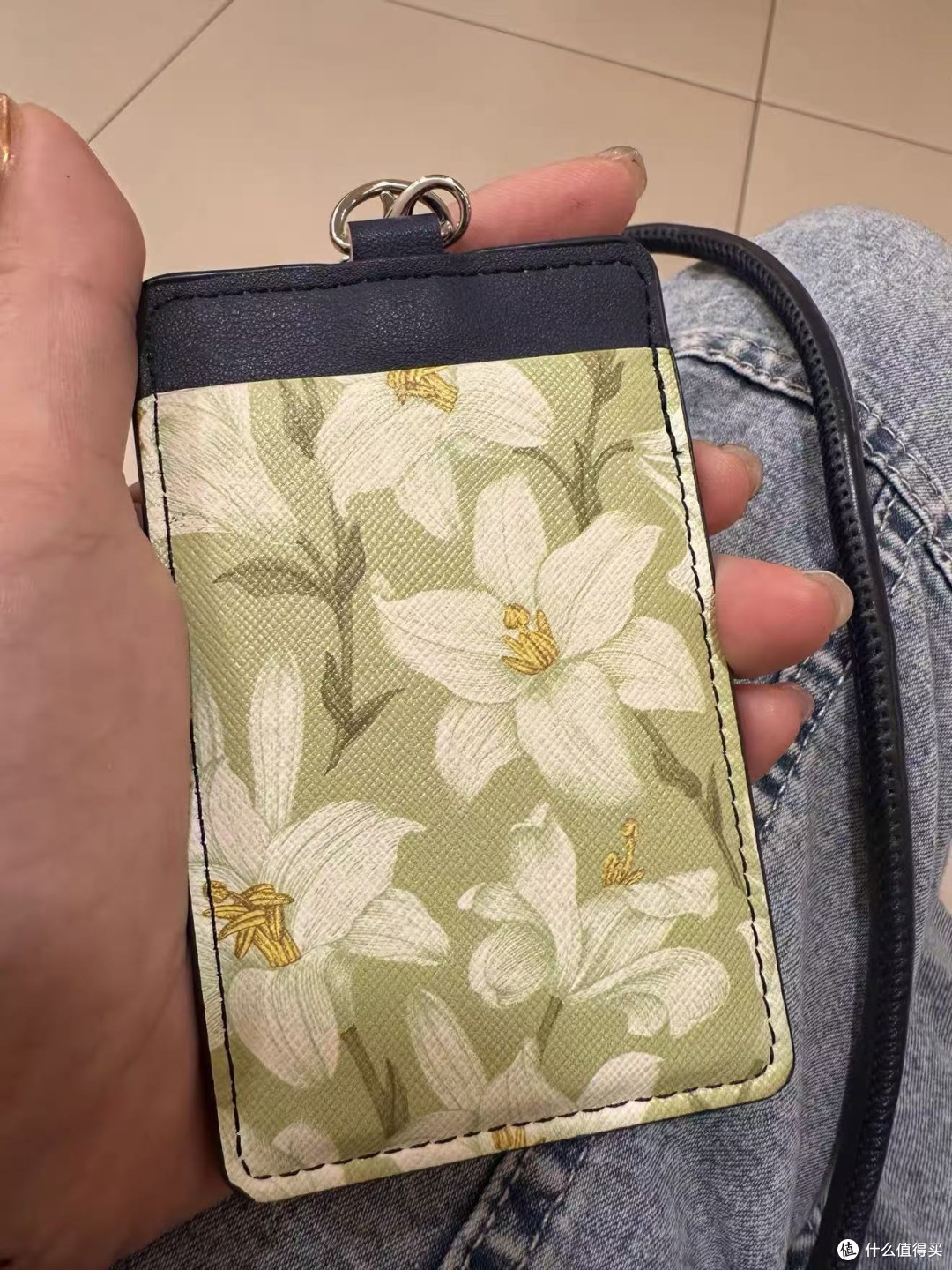  碎花太治愈了！这卡套让我刷卡都有好心情🌸