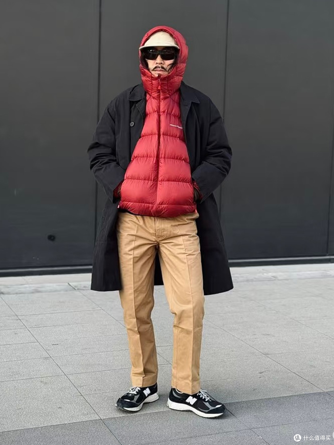 等老了以后,也学日本男人:绝不穿冲锋衣,换成这3种衣服更高级