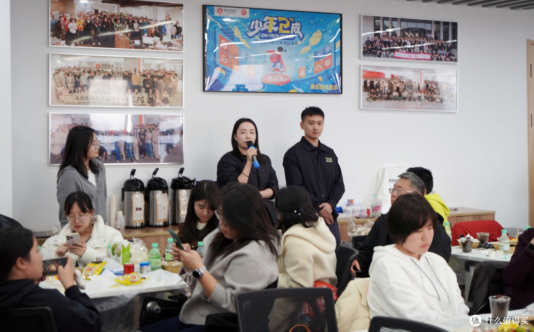 值得买青岛线下交流会,阔别3年故友重逢,打牌&咖啡攒起来