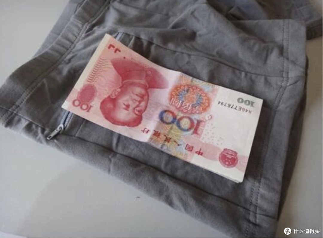 穿过带兜兜的“防盗内裤”的男人,值得你叫一声爸爸