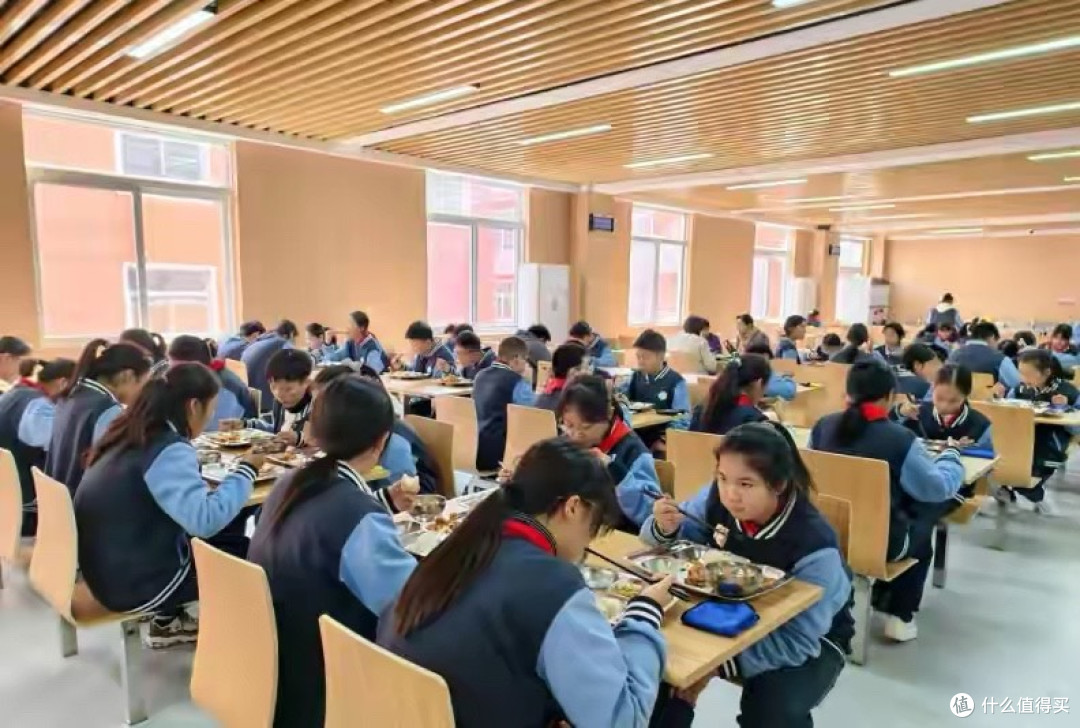 不准排名、不准补课!教育部20条严禁出炉:教师变相捞钱,悬了!