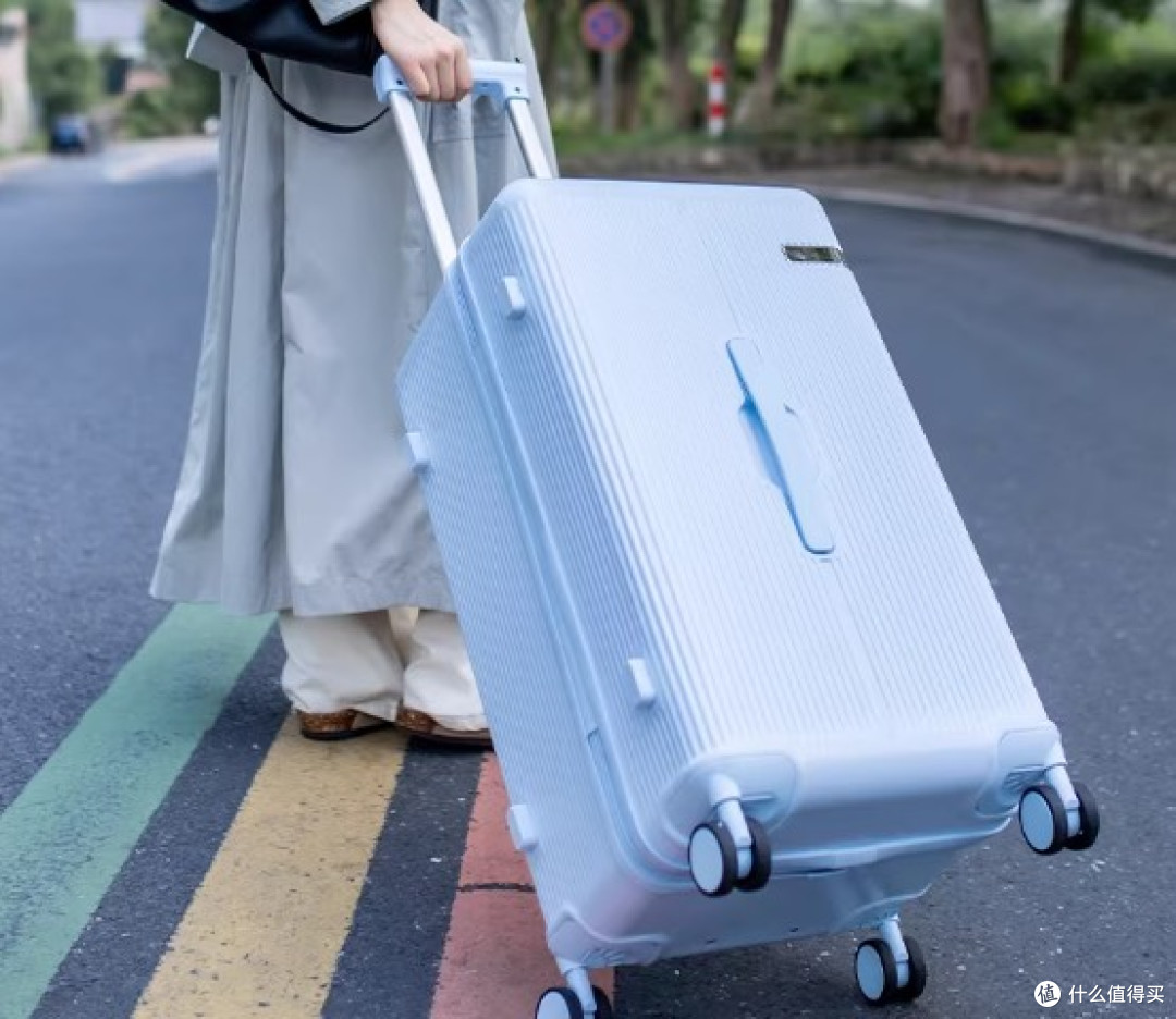 真实使用心得:登机行李箱哪个品牌质量好?中国十个拉杆箱精选