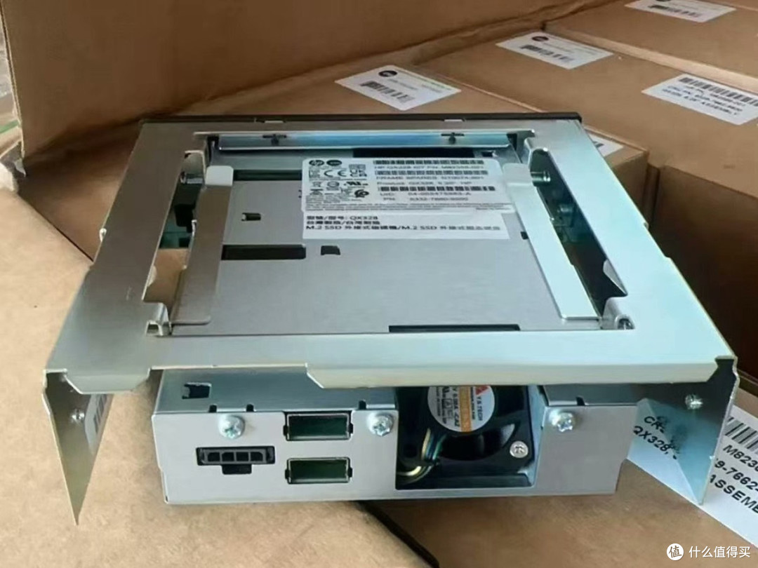 工作站存储升级神器:HP M.2前置硬盘盒体验分享