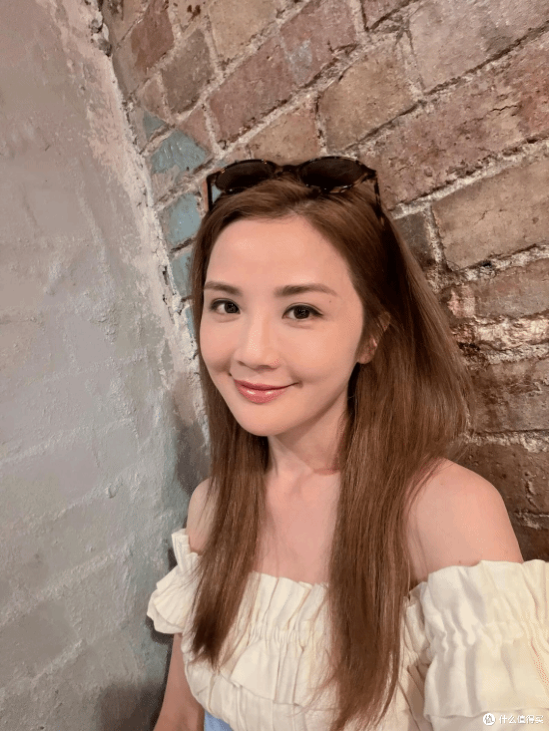 43岁阿Sa被疑容貌崩坏，粉丝晒生图打脸：真人比精修还自然！
