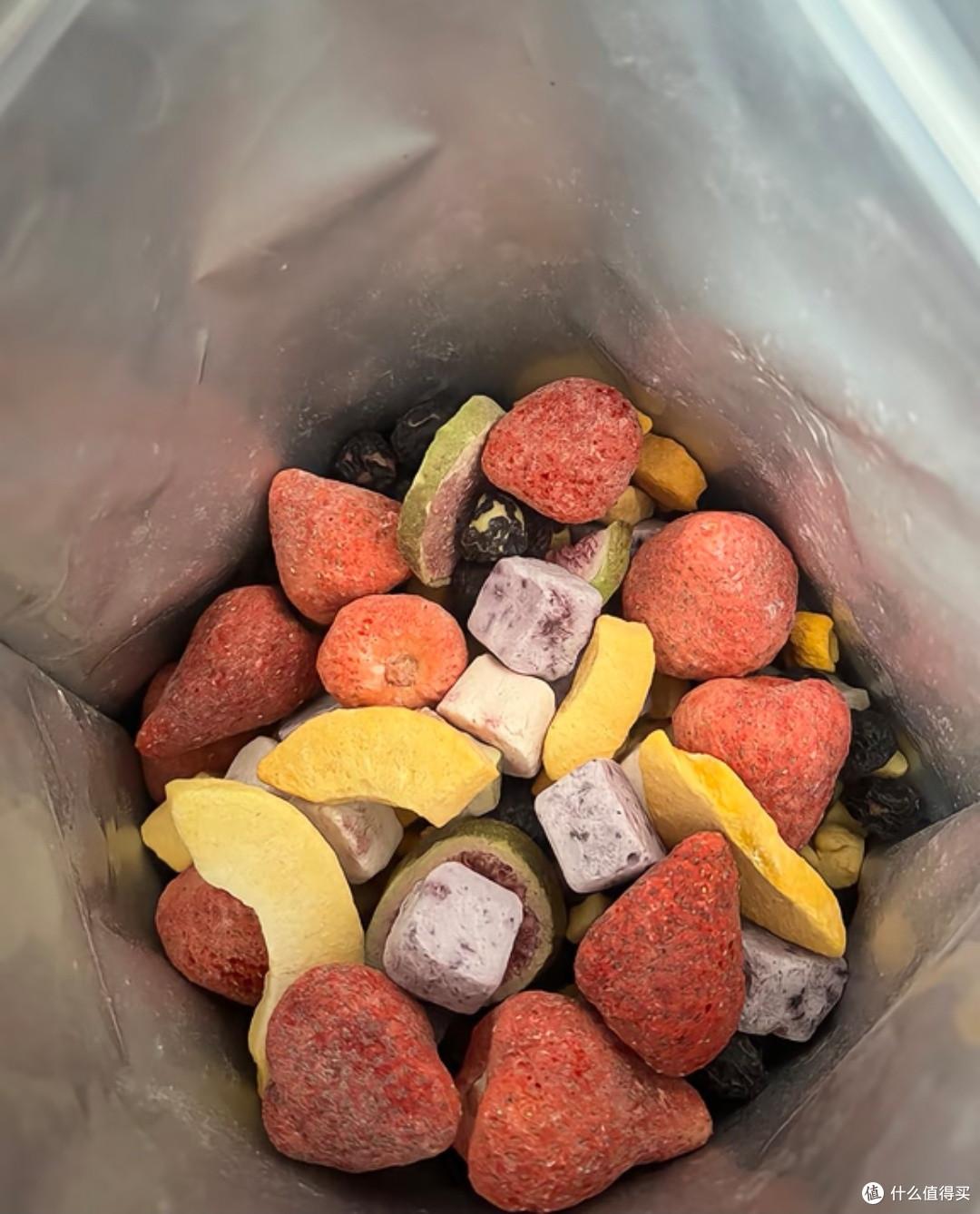 冻干草莓“健康零食”滤镜碎一地,重金属残留引发消费者焦虑!