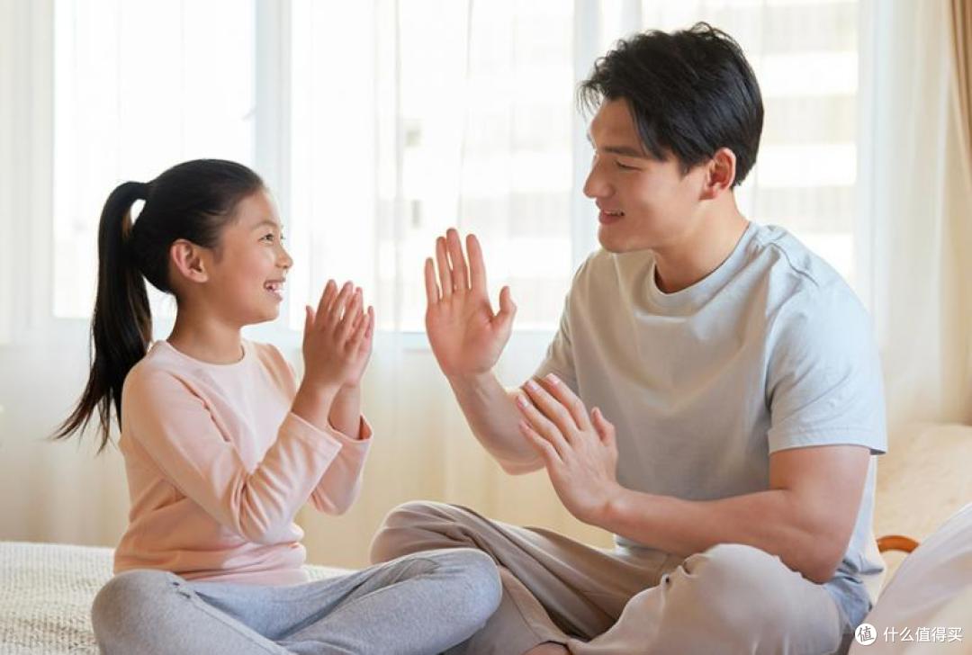 学“道歉不是免死金牌”后,我家鸡飞狗跳:有些育儿经听听就算了