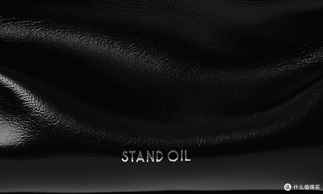 春日通勤配饰新选:STAND OIL 褶皱百褶包,拎出光泽感韩系优雅