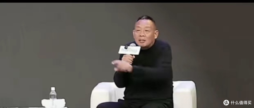 于东来直播爆火!骂下属赔了40多万,再放话:胖东来永远不上市