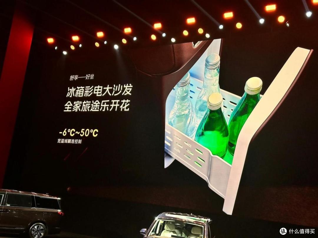 德系底盘和航空座椅都有,不到18万拿下瑞风RF8悦享系列