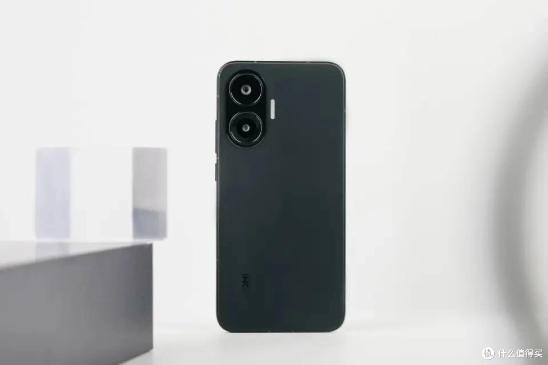 性价比超高的手机！16GB+1TB+7550mAh，跌至2379元且买且珍惜