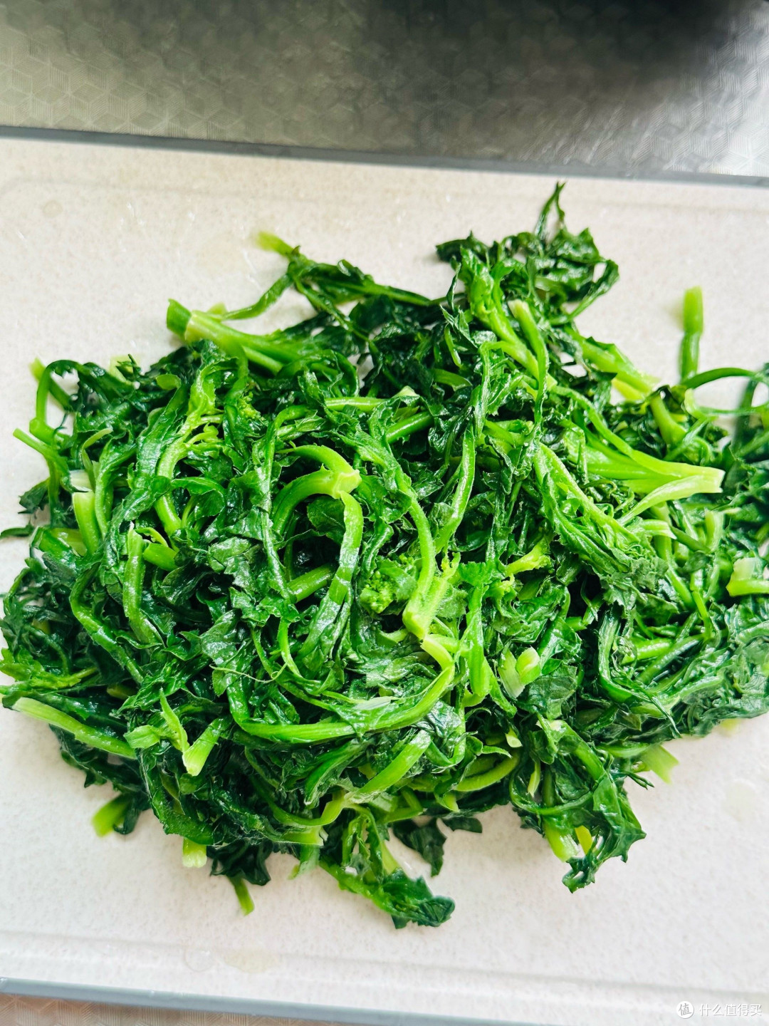 凉拌荠菜：春日清爽小菜