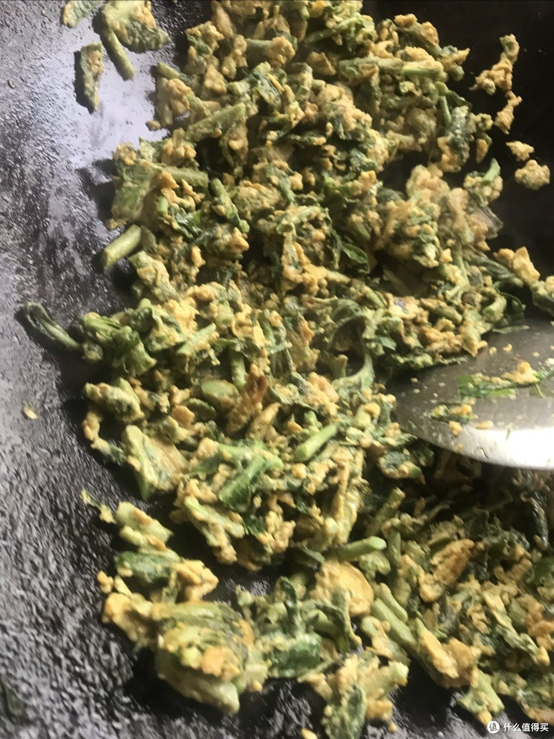 香椿炒鸡蛋:春日限定美味