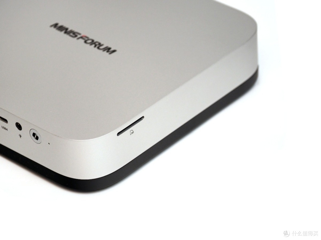 “水桶”迷你主机换芯升级：MINISFORUM铭凡 X1Pro HX470版评测