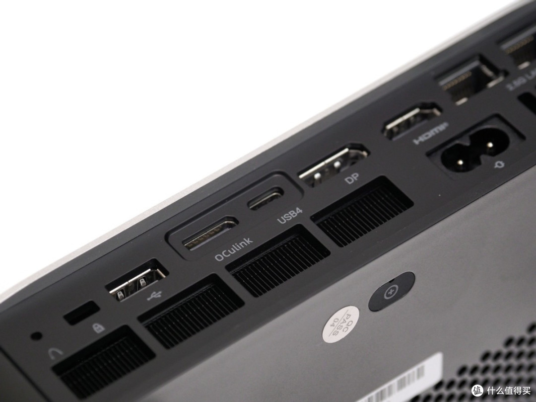 “水桶”迷你主机换芯升级：MINISFORUM铭凡 X1Pro HX470版评测