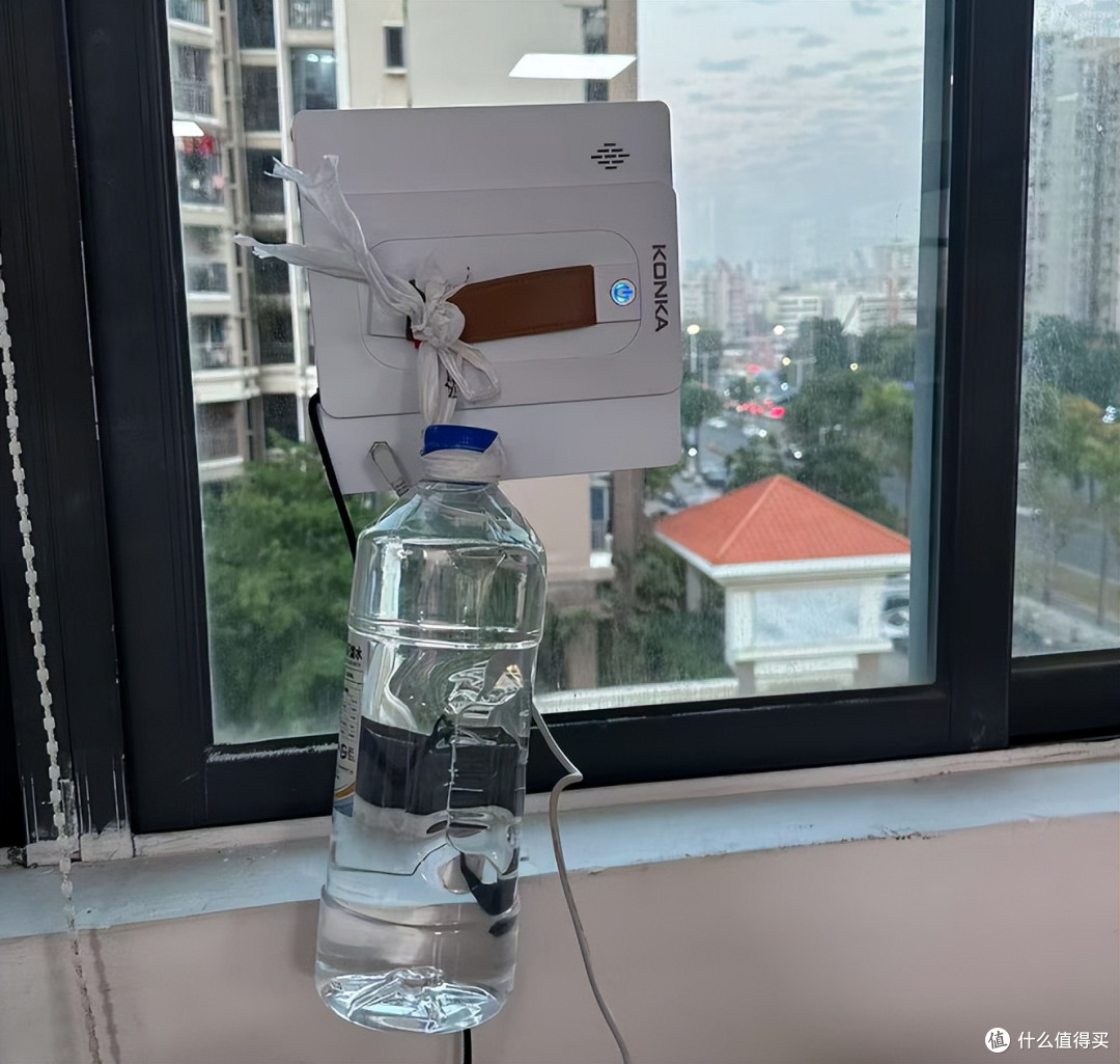 擦窗机器人值不值得买？三款热门品牌希亦、洒拖、康佳哪个值得入