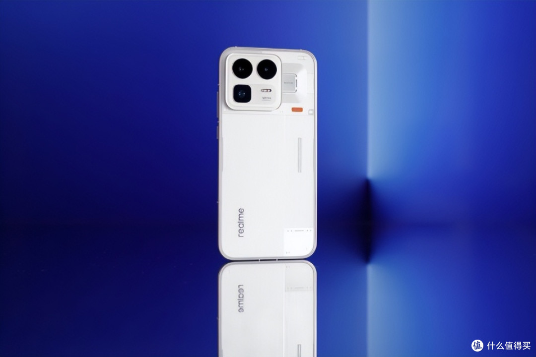 16GB+512GB，2026“最具诚意”的3款手机，性价比近乎“无差评”