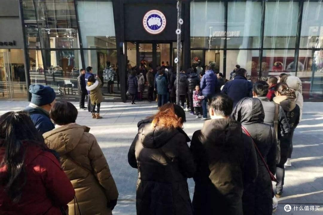 不建议买这5个网红羽绒服,听着洋气,实则是智商税,太坑人了!