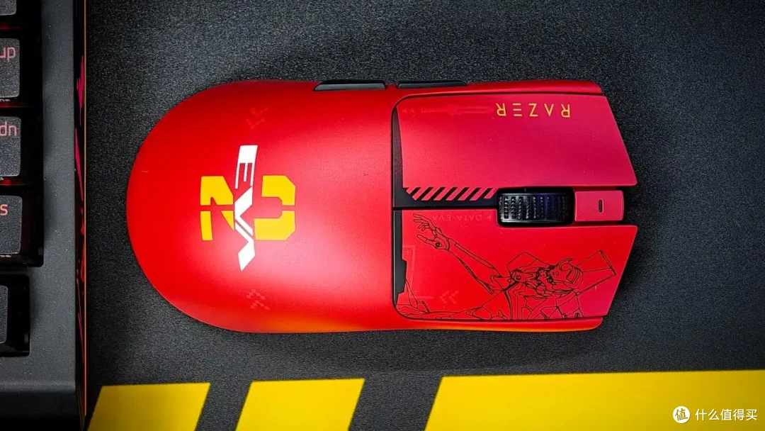 太好了是EVA！雷蛇毒蝰V3Pro2号机联名！