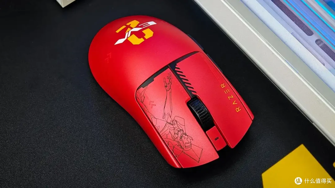太好了是EVA！雷蛇毒蝰V3Pro2号机联名！