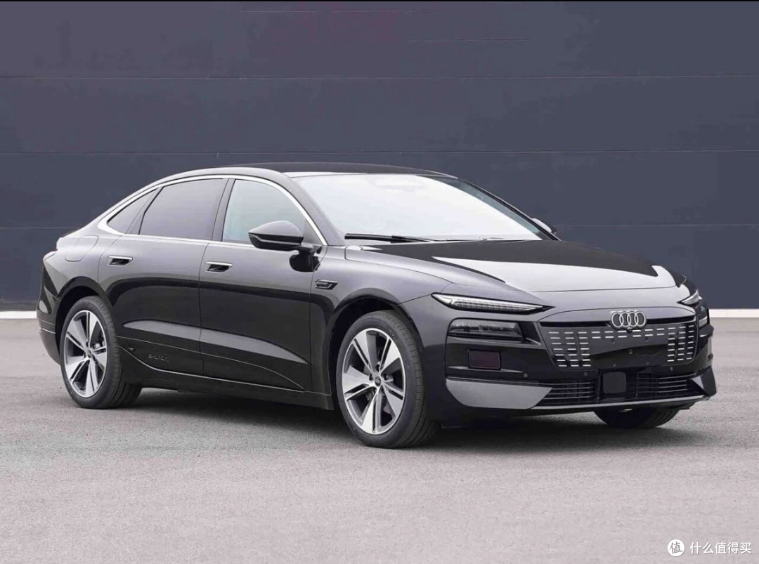 纯电奥迪A6L来了，800V+815km续航+华为，4.5s破百，预售31.3万起