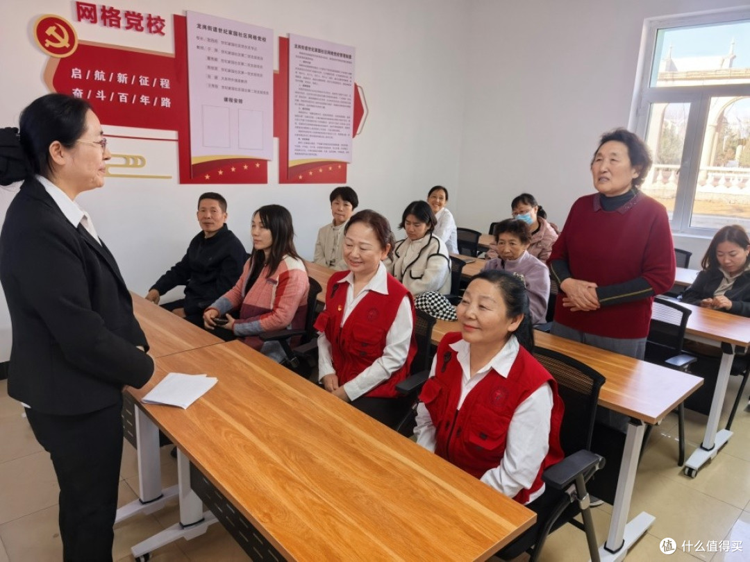 大庆市和谐家庭促进会文明祭祀活动：共筑绿色新风尚
