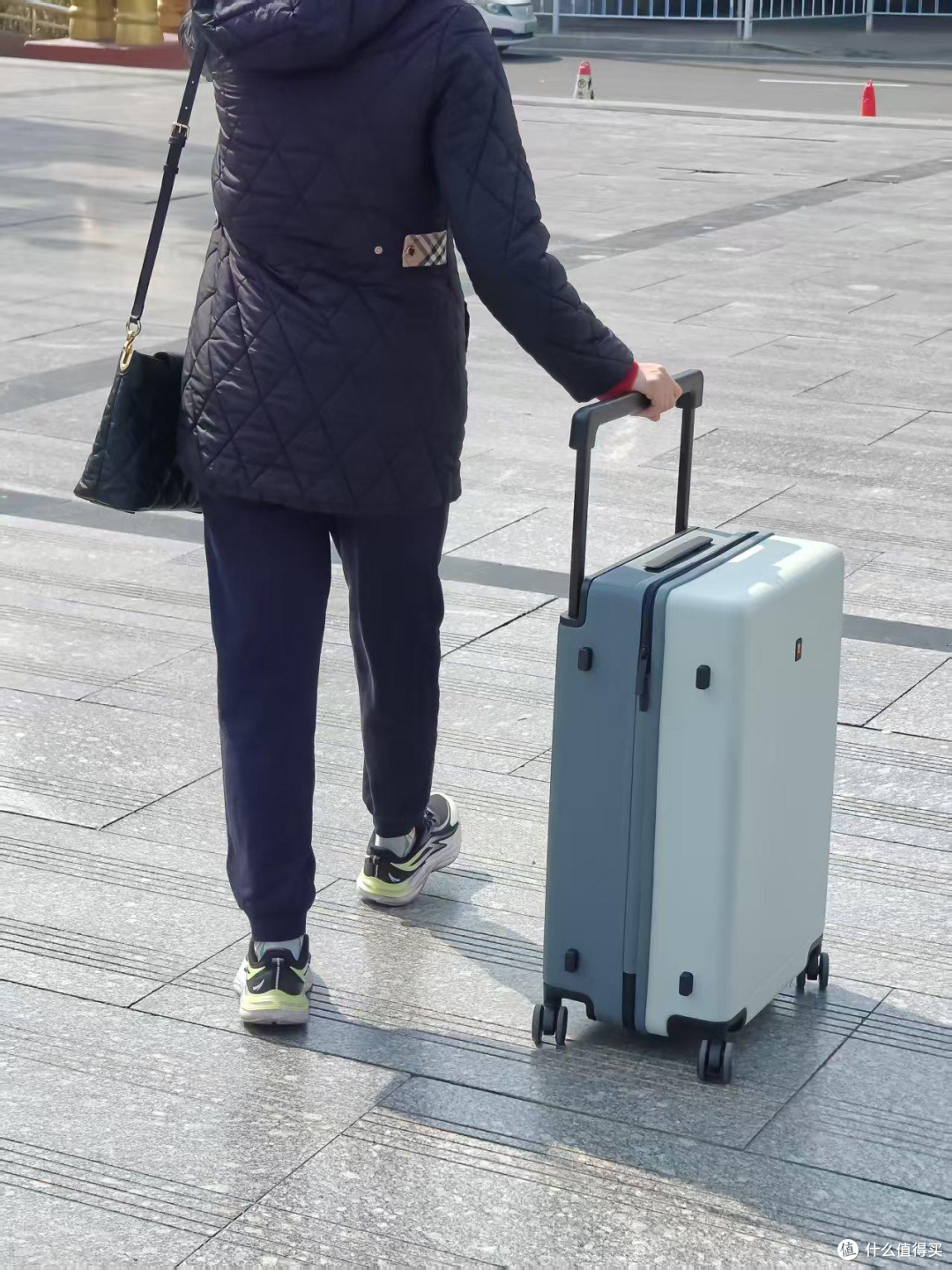春游神器!地平线8号大旅行家行李箱实测大揭秘,让出行更潇洒!