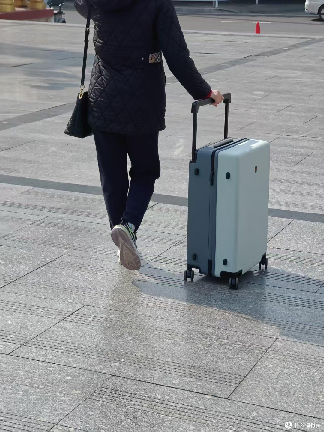 春游神器!地平线8号大旅行家行李箱实测大揭秘,让出行更潇洒!