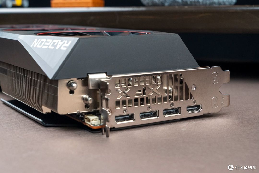 性能反超RTX5070Ti?—RX 9070XT《生化危机:安魂曲》的刚需显卡