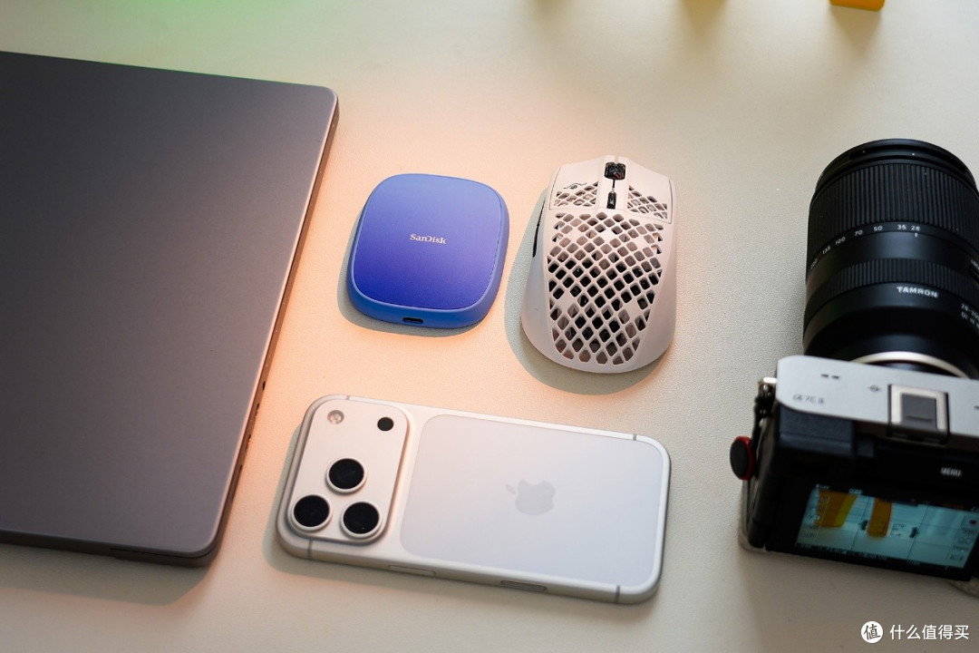 iPhone 视频人必入!闪迪创作者手机固态硬盘太香了
