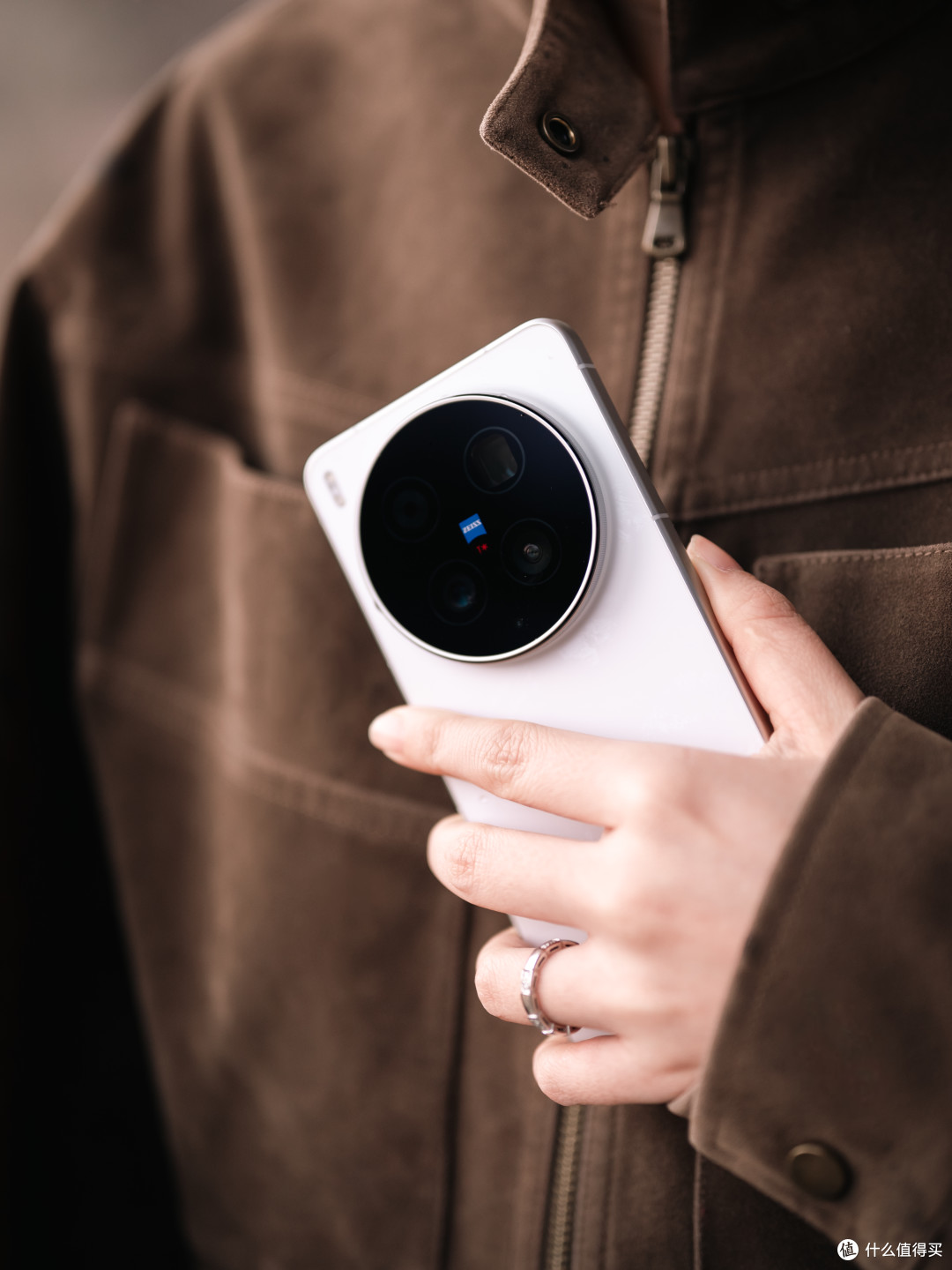 为什么说 vivo X300 Ultra 夯爆了?