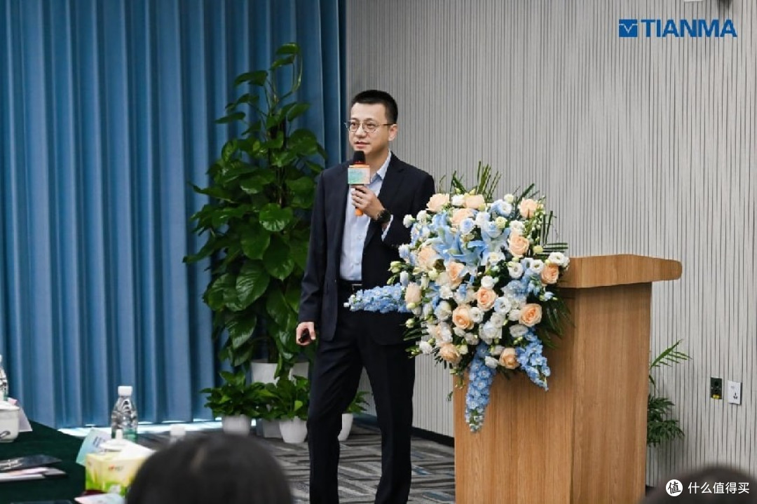从 “看得清” 到 “看得健康” 天马天工屏开启像素级护眼新时代