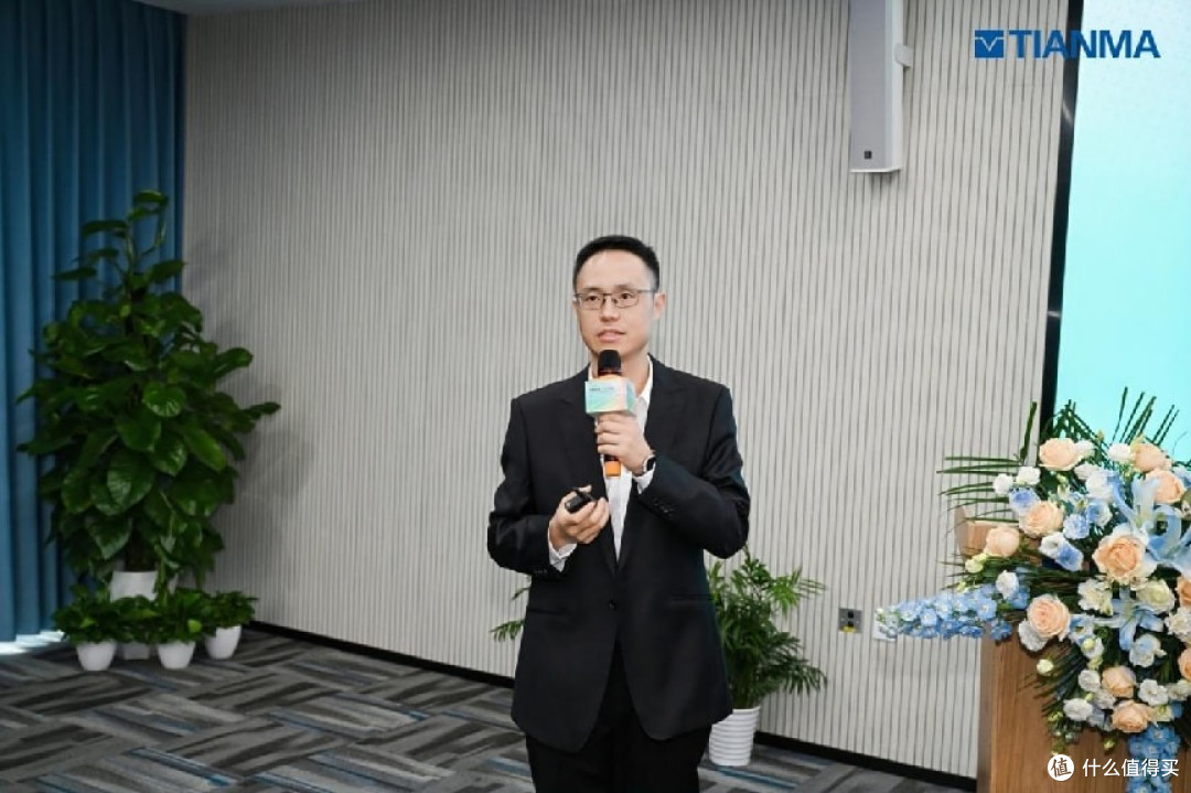 从 “看得清” 到 “看得健康” 天马天工屏开启像素级护眼新时代