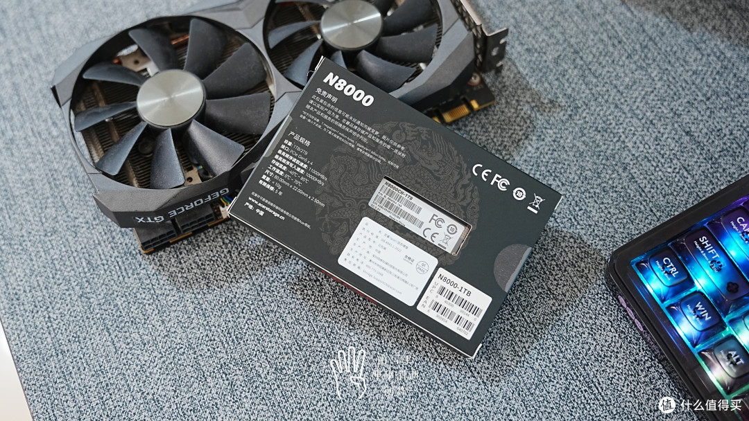 硬盘普涨，PCIe5.0固态怎么选？低耗疾速的宏碁N8000用硬实力破局