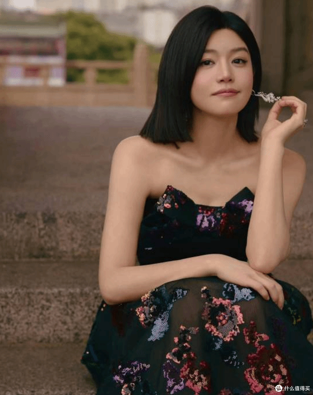 陈妍希突遭致命意外,紧急手术,工作全面停摆,康复至少6个月!