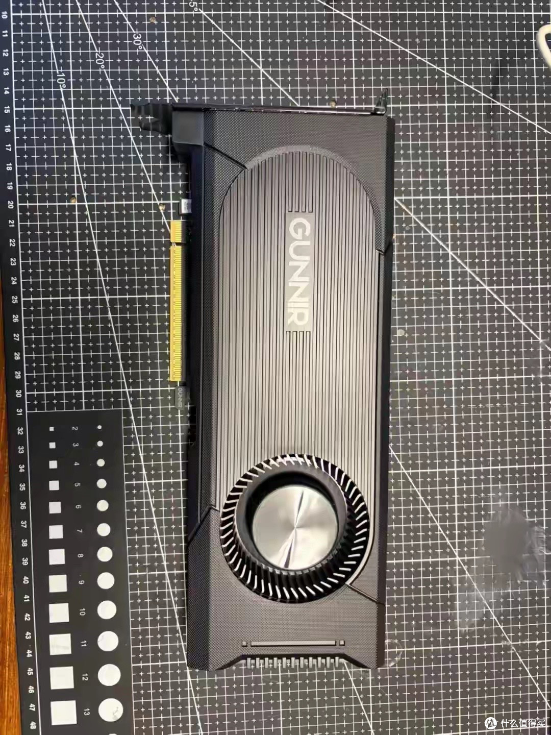 咸鱼流出同价位无敌英特专业显卡,8K剪辑生产力神卡,24G显存!