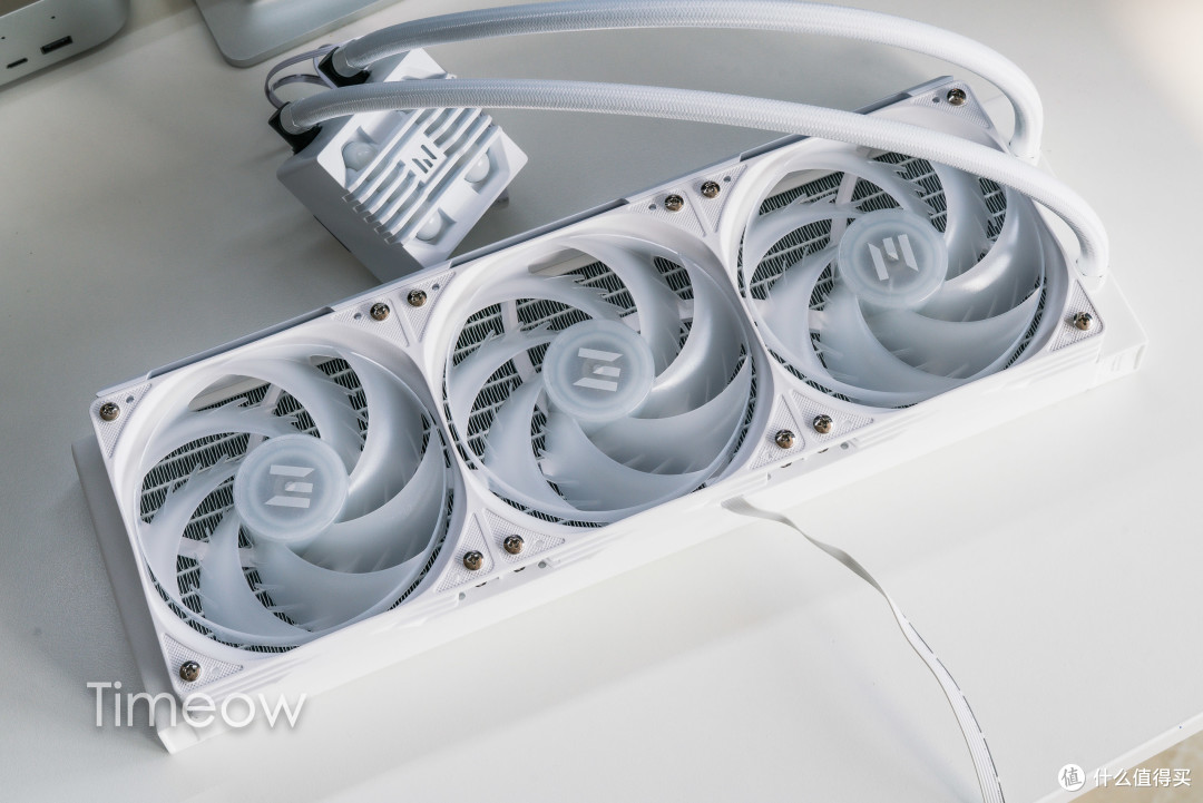 9700X+4080小钢炮装机|安耐美GM850W+思民阿尔法2 SE A36水冷实测