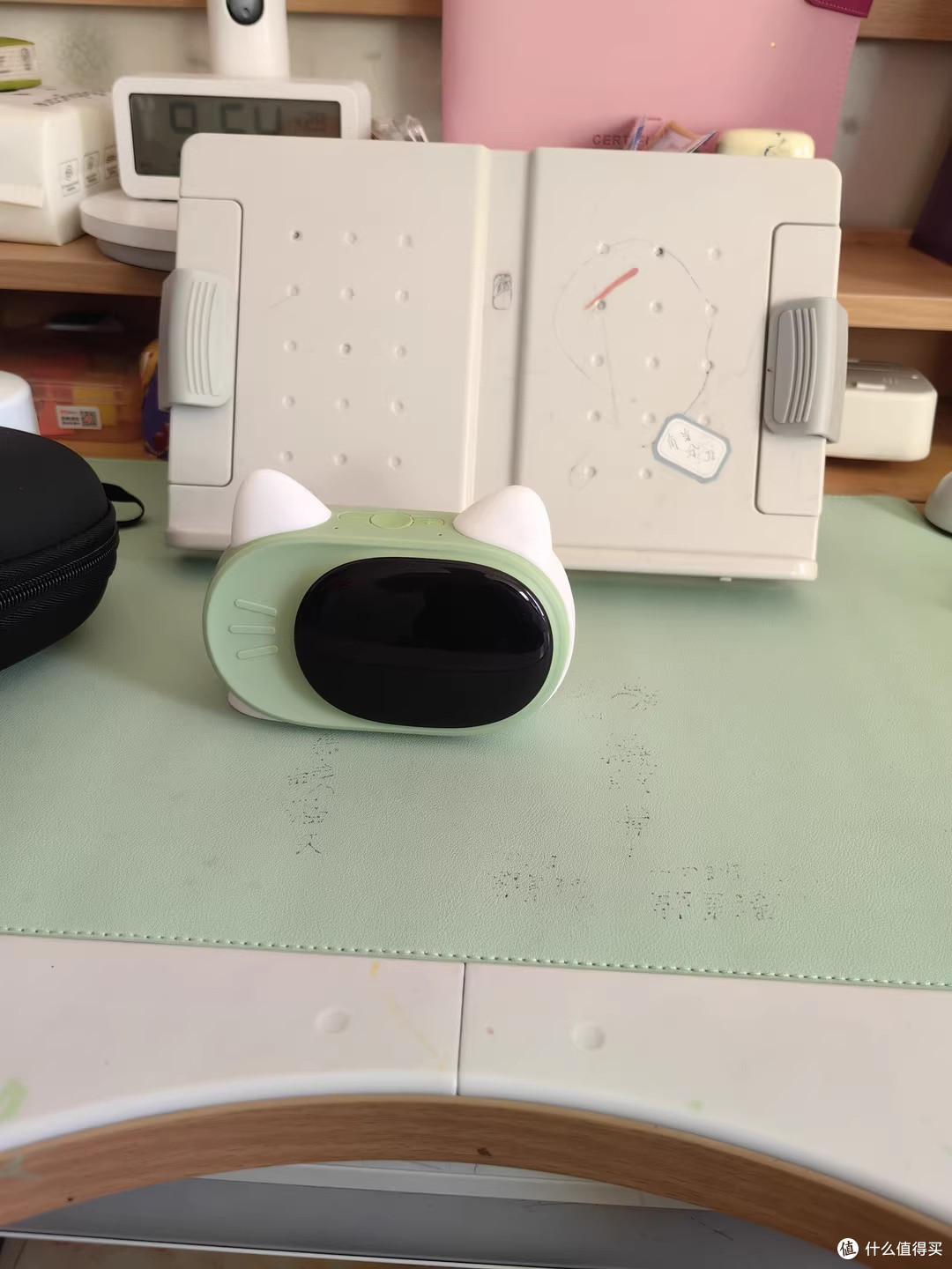 智能推荐，健康关怀，AI融入日常