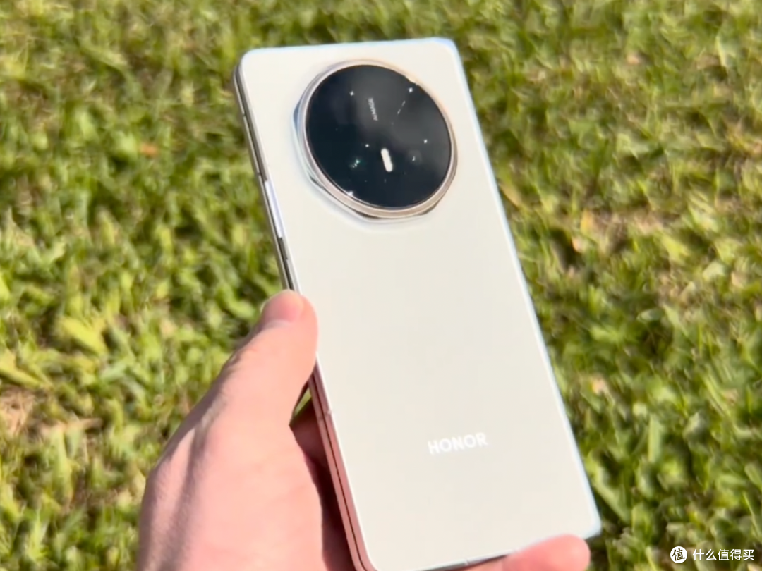 荣耀Magic V6和OPPO Find N6,我选择了它,因为这些理由