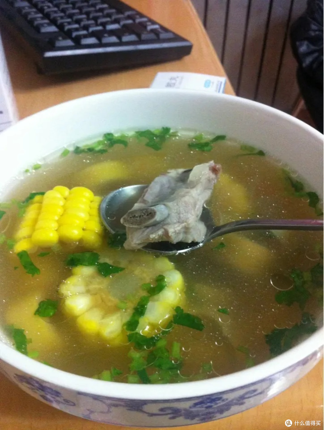 春日玉米春笋排骨汤