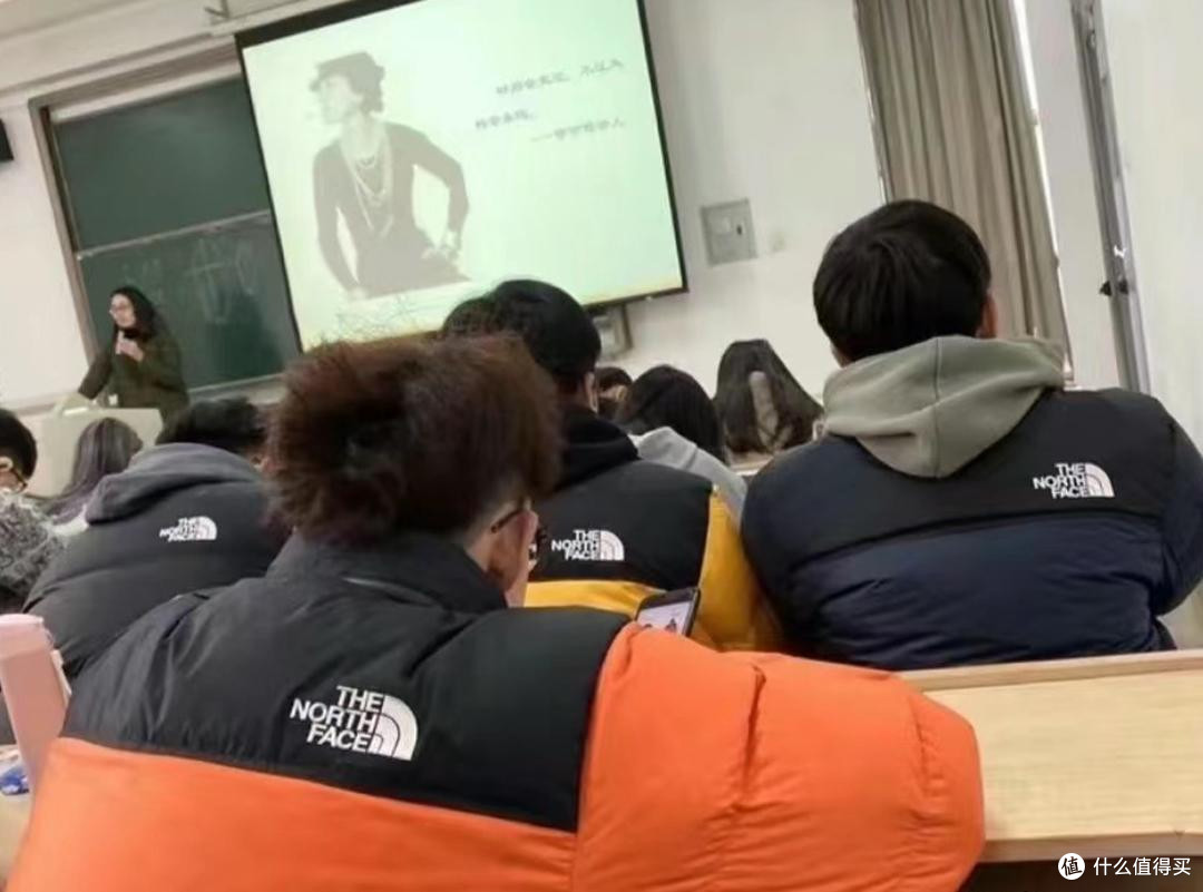 盘点很多人在穿的6件潮流外套,谁穿谁尴尬,快看看你有没有?