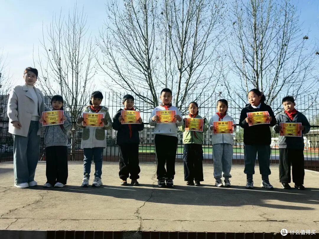水机路小学第三届“卓然青苗”暨“卓然新星”颁奖典礼