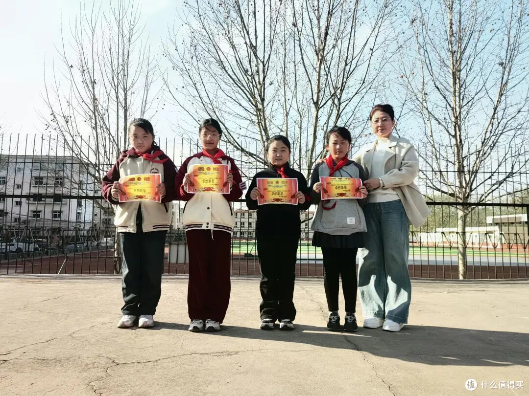 水机路小学第三届“卓然青苗”暨“卓然新星”颁奖典礼