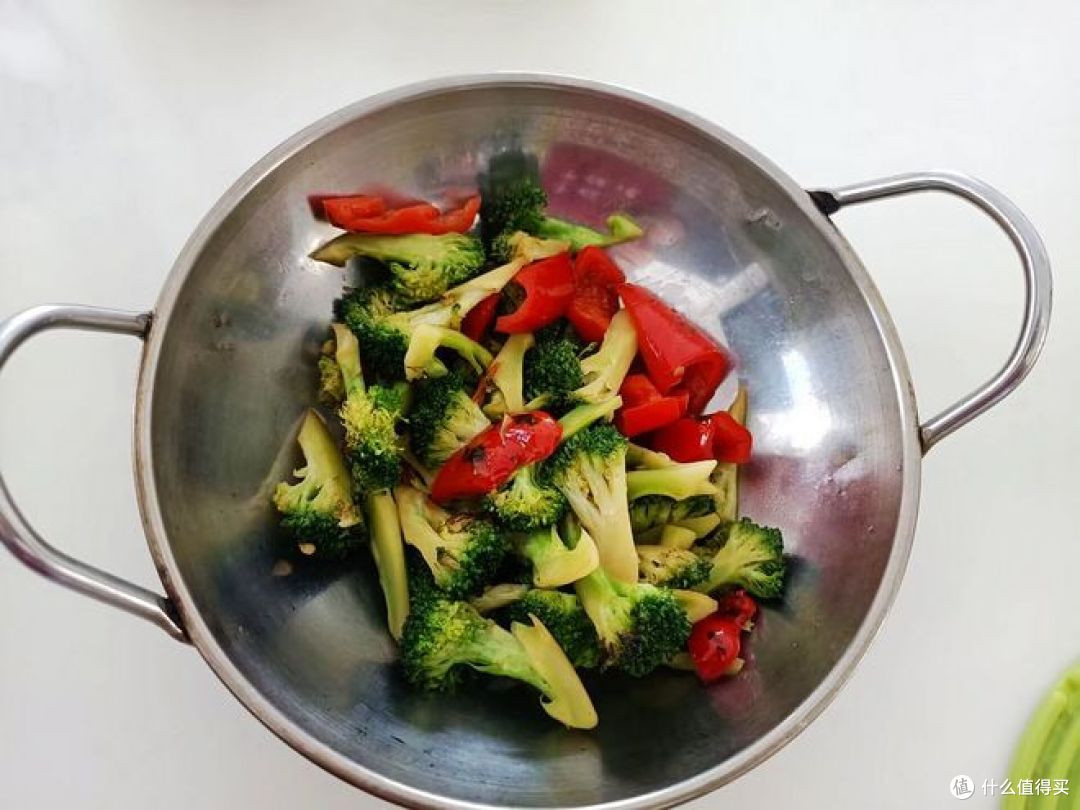 看看我的第一场春雨天,午餐和晚餐吃的啥?暖和又美味好吃!