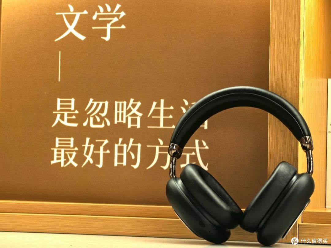 图书馆里的南卡Show头戴耳机：当专注成为一种享受
