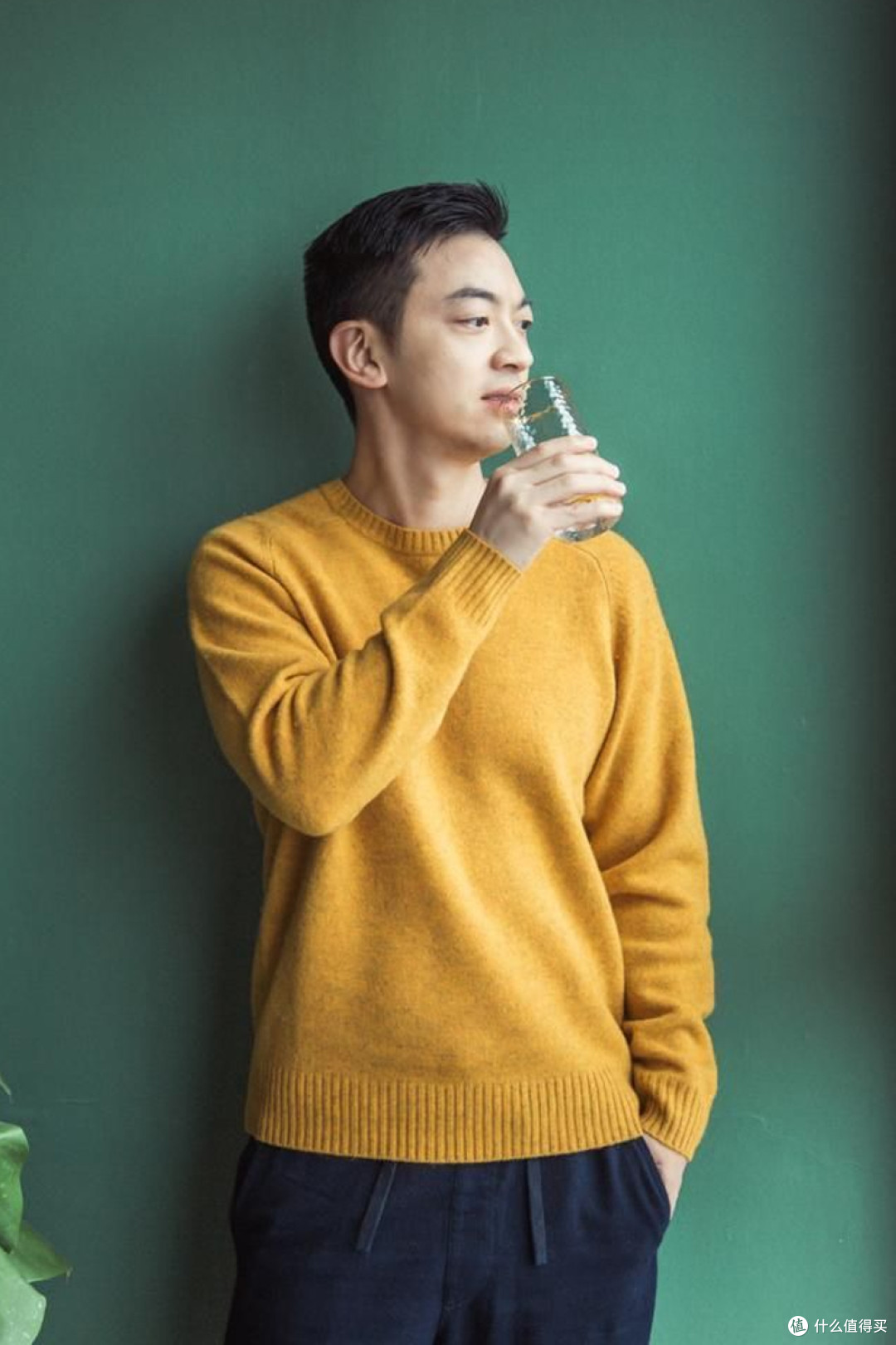 不建议中年男人留这4种发型,自以为洋气,实际不是装嫩就是显老